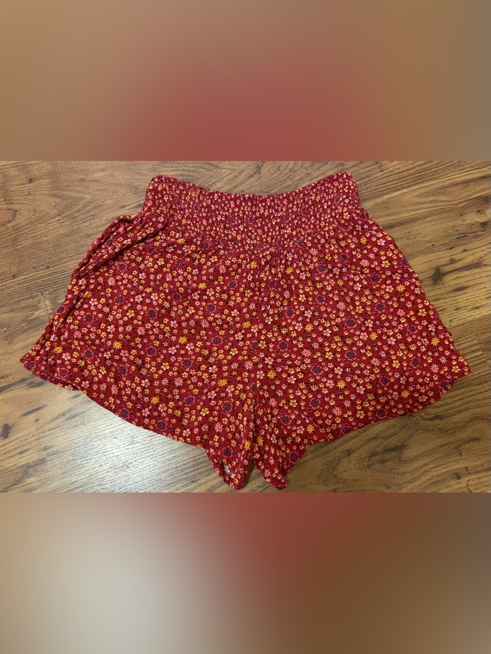 Aeropostale Red Floral Smocked High Rise Waist Flowy Shorts